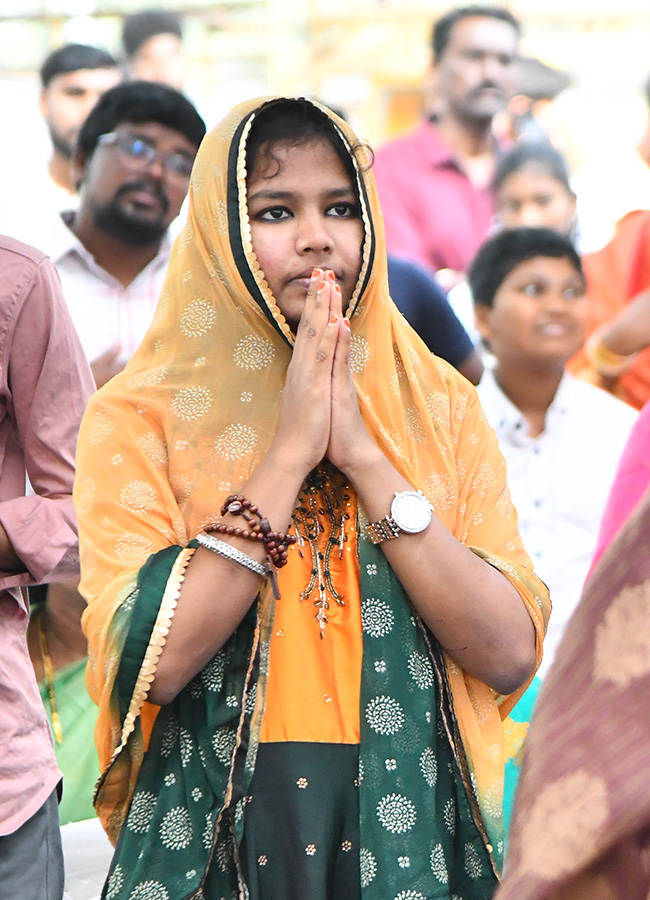 Gunadala Mary Matha Festival Begins At Vijayawada Photos20