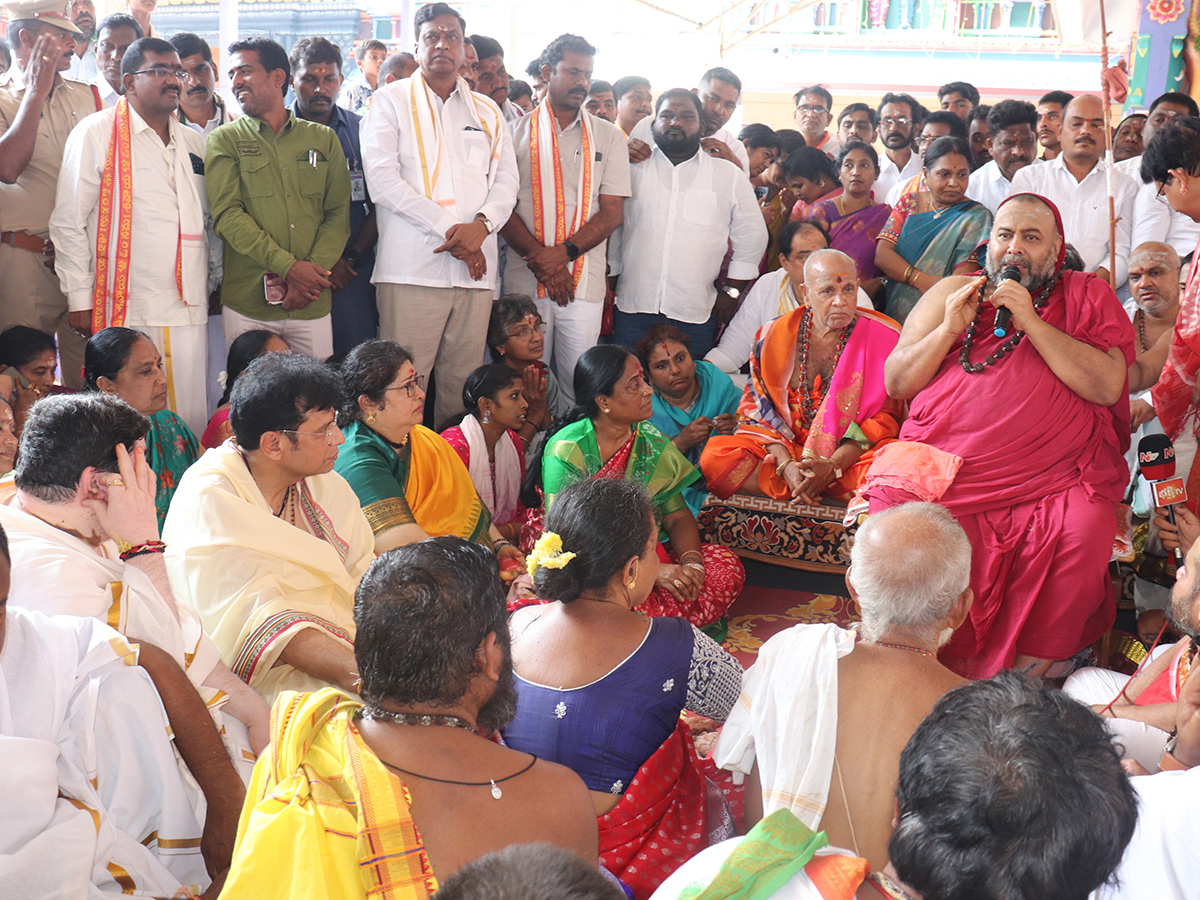 Maha Kumbhabhishekam In Kaleshwaram Mukteswara Temple14