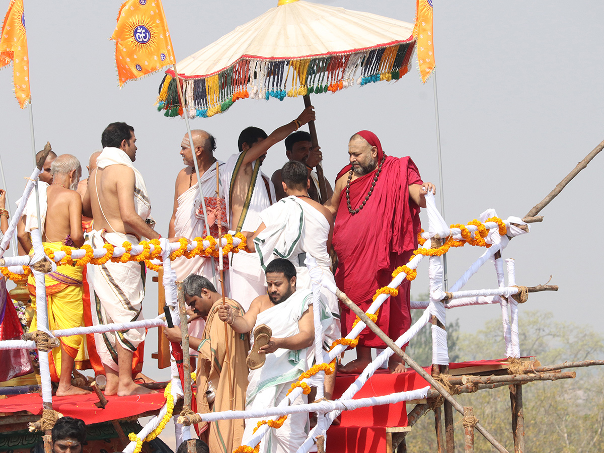 Maha Kumbhabhishekam In Kaleshwaram Mukteswara Temple17