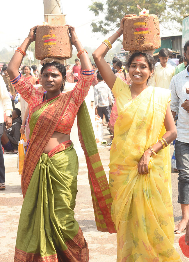 Mini Medaram Jatara To Begin Photos21