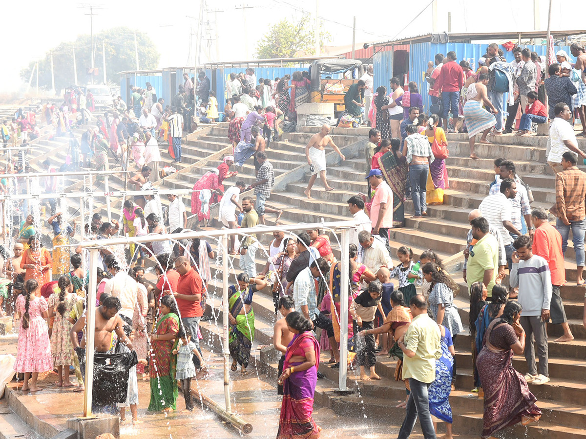 Mini Medaram Jatara To Begin Photos9