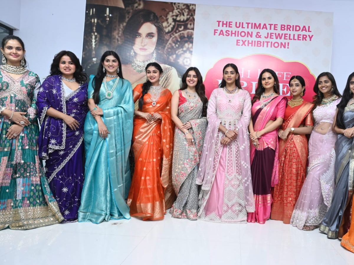 Models shined at the High Life Exhibition Curtain Raiser event2