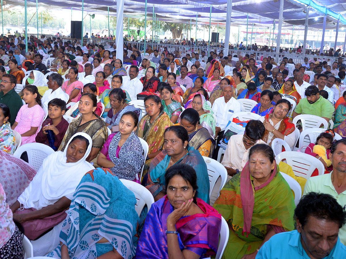 Gunadala Mary Matha Festival at Vijayawada Photos4