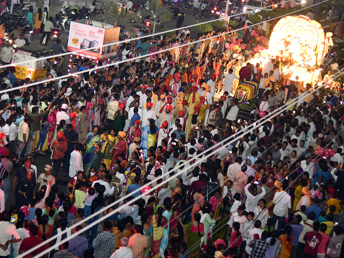 Sri Venkateswara Swamy Shobha Yatra at Karimnagar11