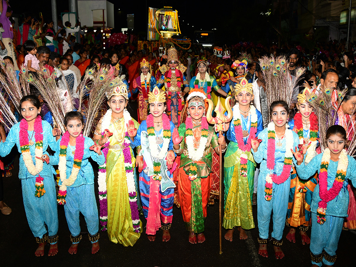 Sri Venkateswara Swamy Shobha Yatra at Karimnagar3