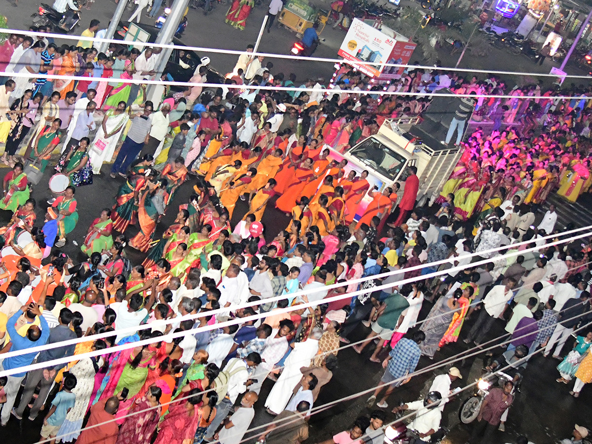 Sri Venkateswara Swamy Shobha Yatra at Karimnagar7