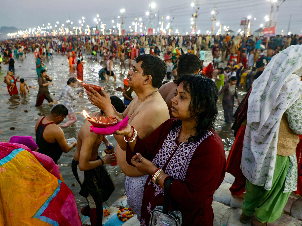 occasion on Maghi Purnima during the Maha Kumbh 2025 in Prayagraj5