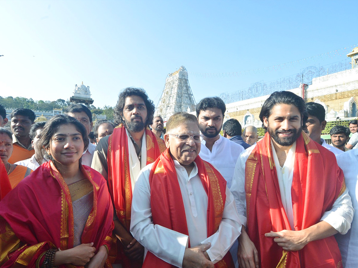 Thandel Movie Team at Tirumala15