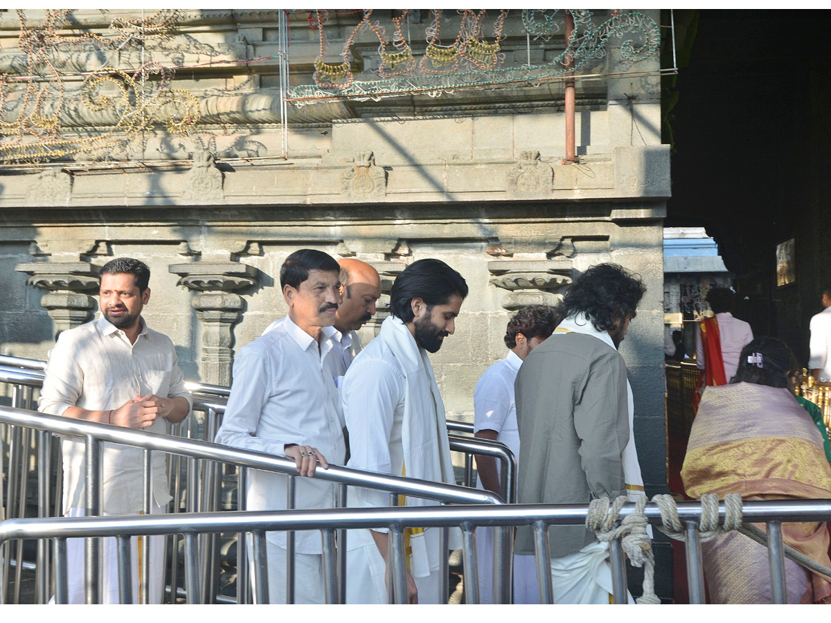 Thandel Movie Team at Tirumala10