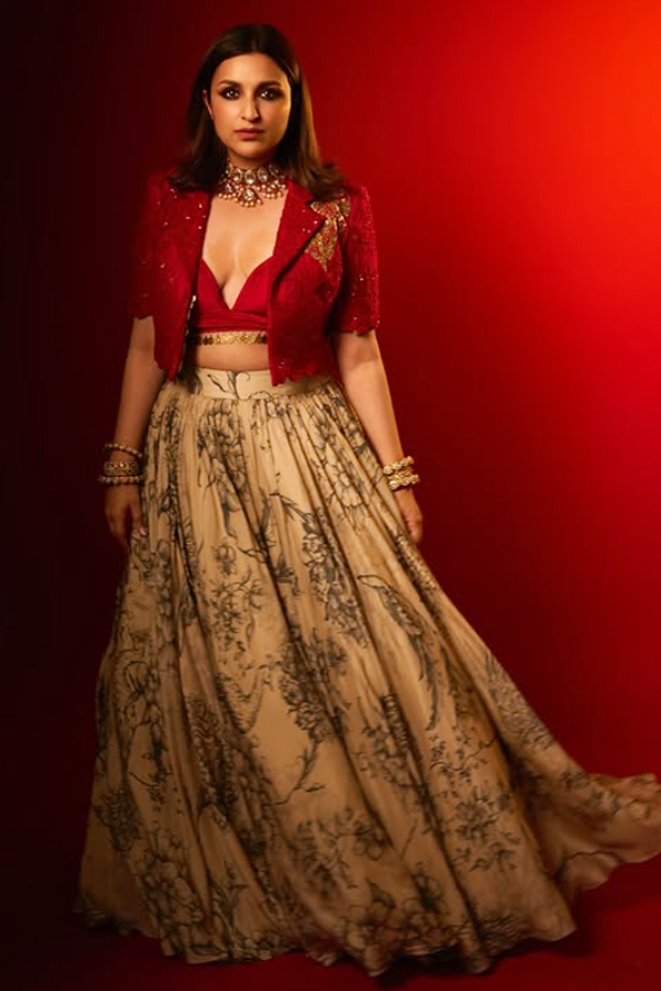 Parineeti Chopra Looks Regal In Her Latest Photos 3