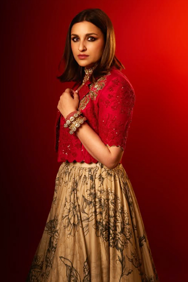 Parineeti Chopra Looks Regal In Her Latest Photos 4