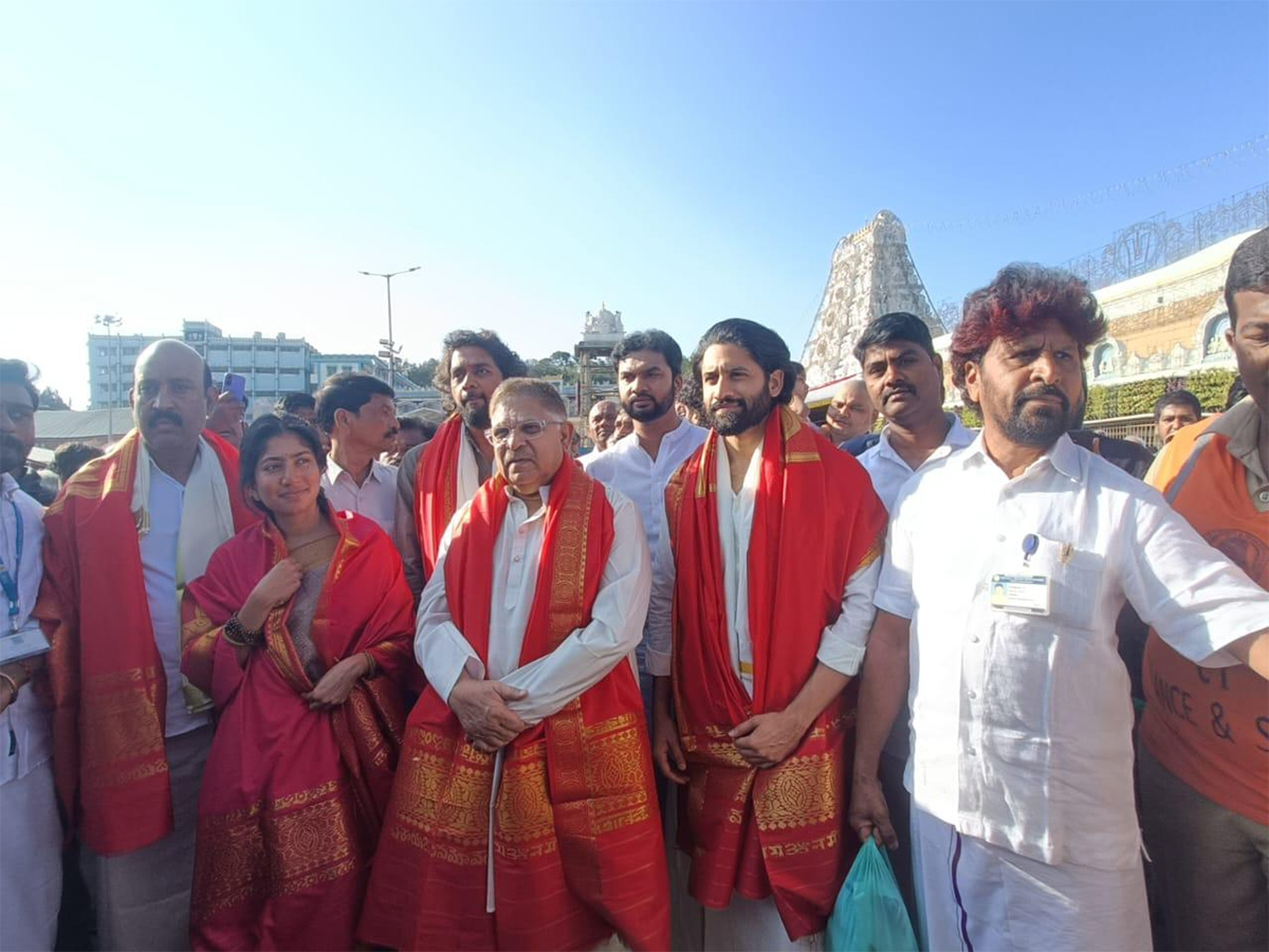 Thandel Movie Team at Tirumala2