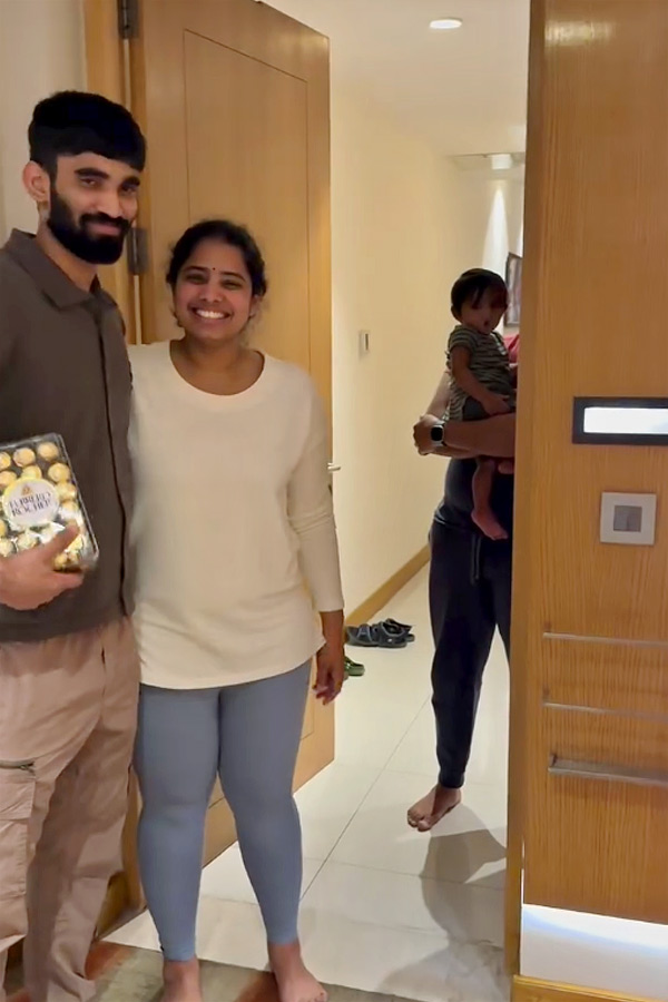 Badminton Srikanth Kidambi First Birthday Celebrations After Marriage Photos12