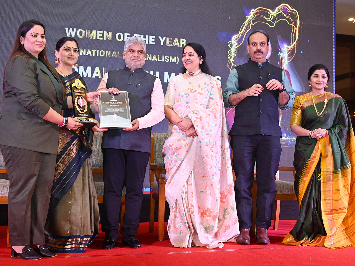 Bharat Ke Anmol women Awards Ceremony Photos13