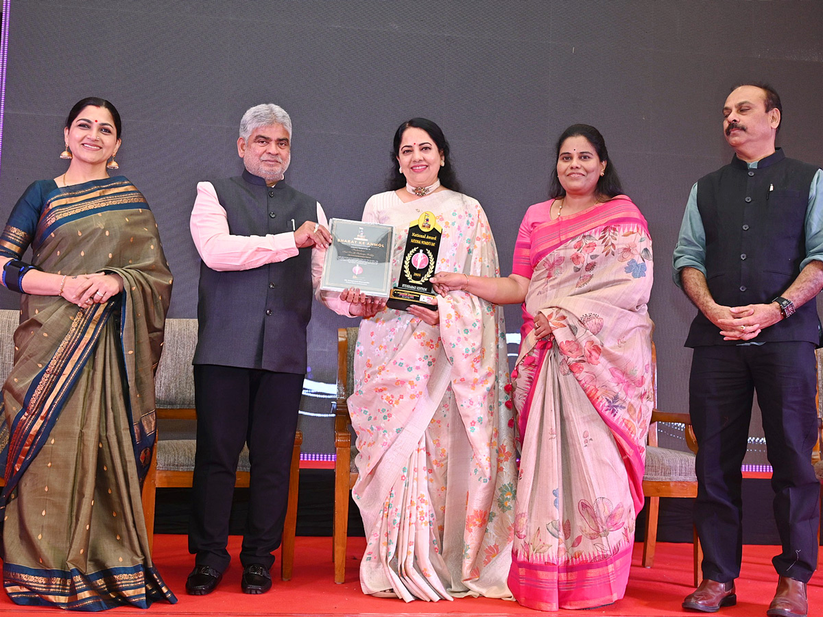 Bharat Ke Anmol women Awards Ceremony Photos17