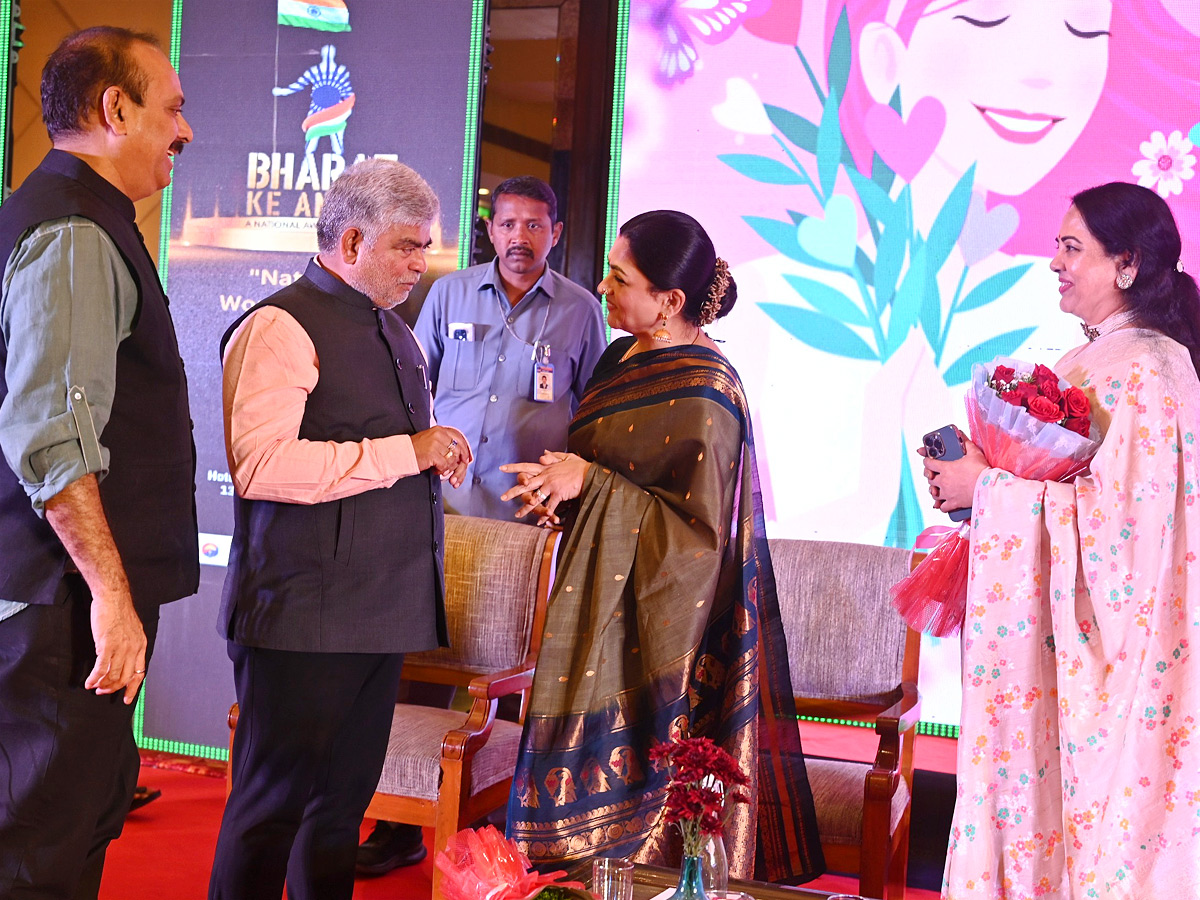 Bharat Ke Anmol women Awards Ceremony Photos10