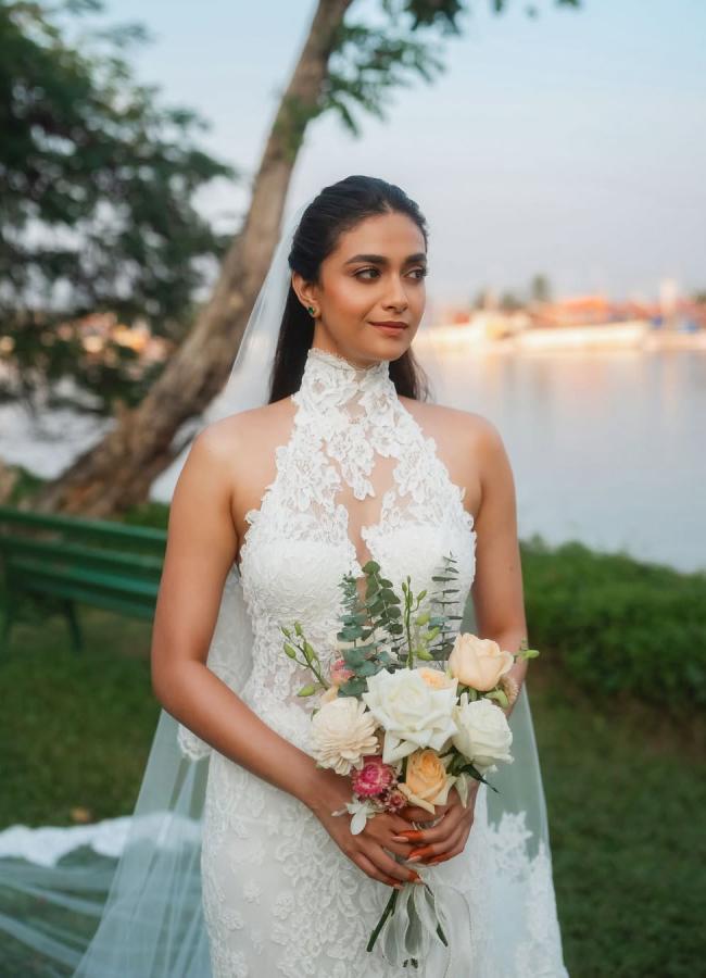 Actress Keerthy Suresh Shares Latest Wedding Photos On Instagram4