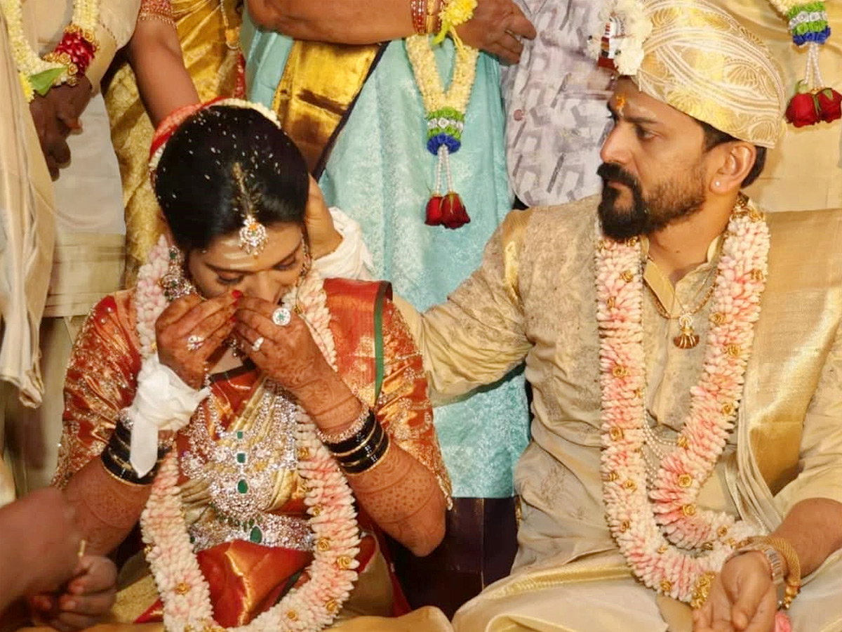 Pushpa 2 Villain Daali Dhananjaya Wedding Photos Viral12