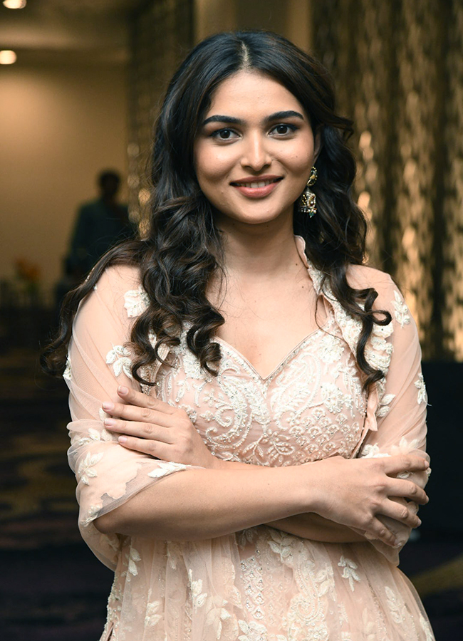 Actress Kayadu Lohar Latest Photos7