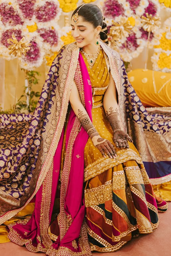 Mawra Hocane In A Traditional Mustard Gharara Looks Ethereal For Her Mehendi Festivities4