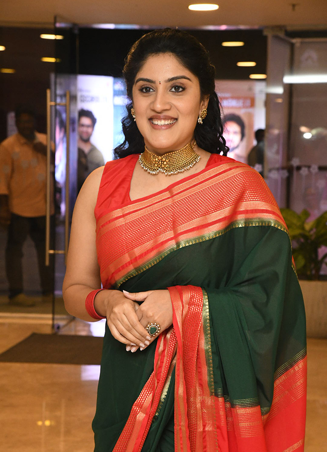 Actress Dhanya Balakrishna At Baapu Pre Release Event12