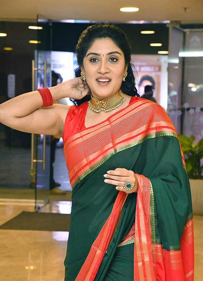 Actress Dhanya Balakrishna At Baapu Pre Release Event14