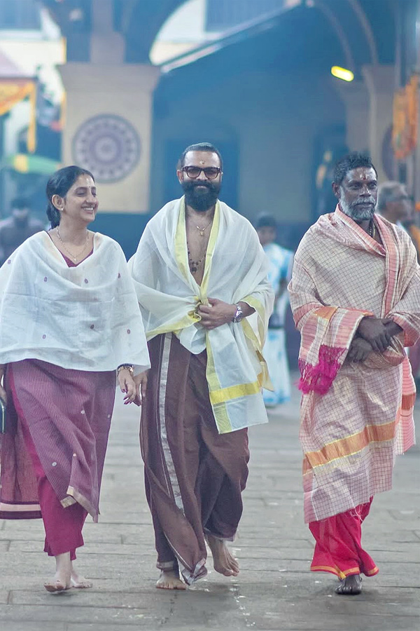 Jailer Movie Villain Vinayakan  Visited Kollur Mookambika temple Photos5