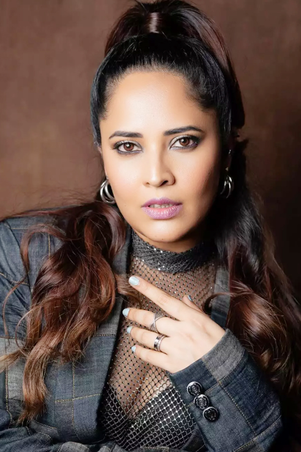 Anasuya Bharadwaj turning heads with every photo look7