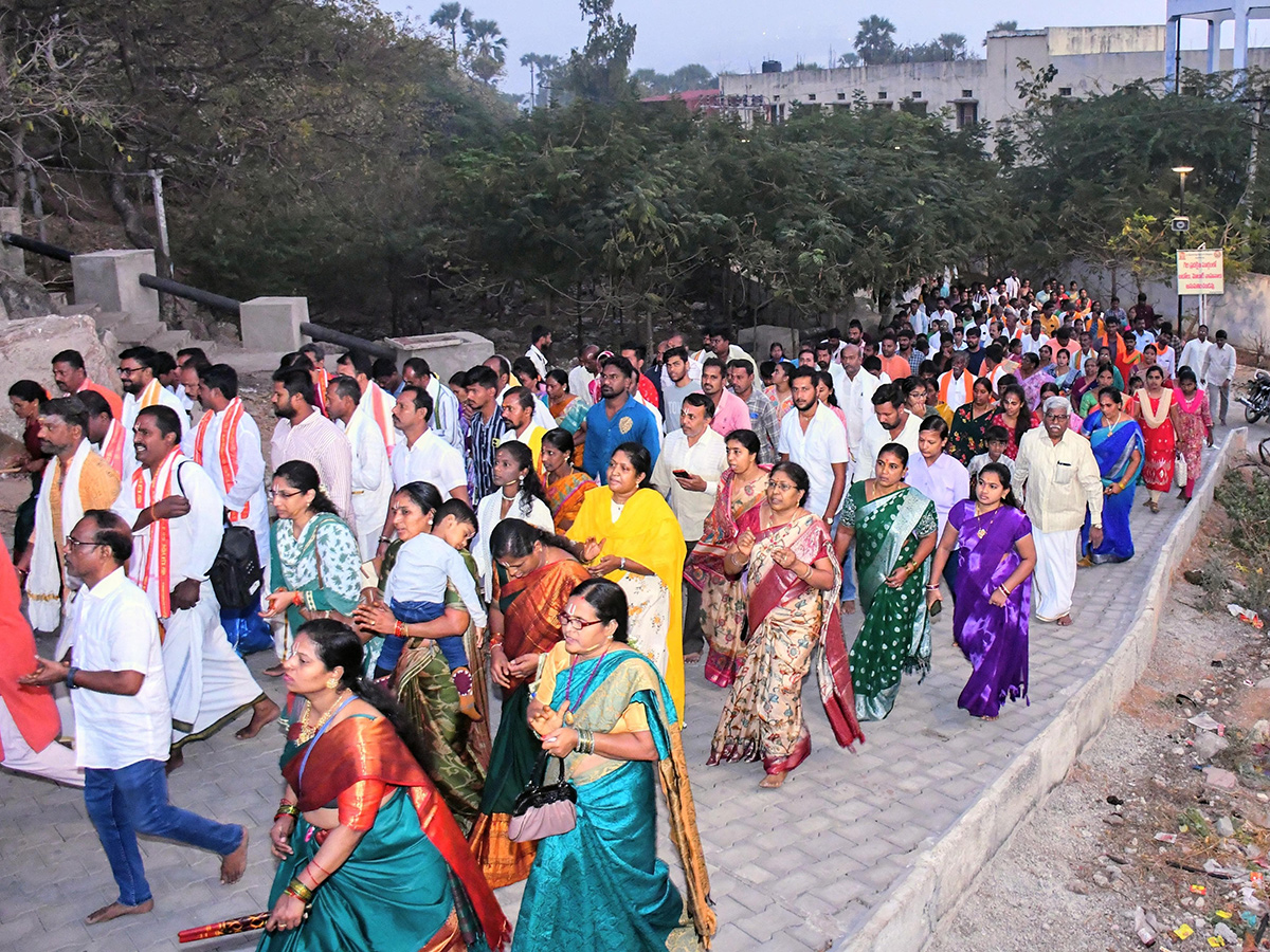 Giri Pradakshina in Yadagirigutta Temple Photos20