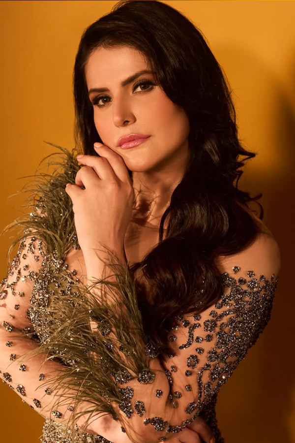 Interesting Facts About Actress Zareen Khan Photos3