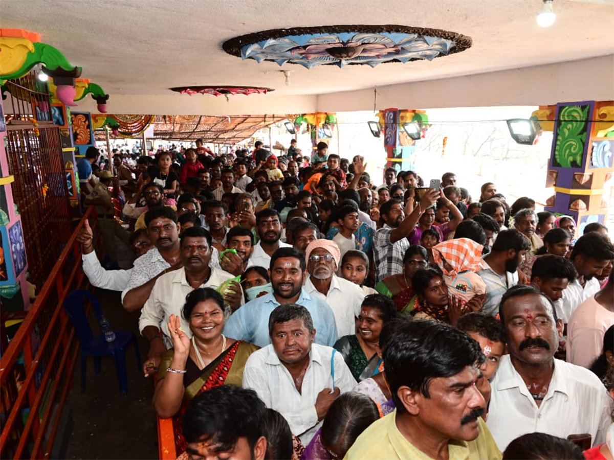 Peddagattu Lingamanthula Swamy Jatara 2025 Photos11