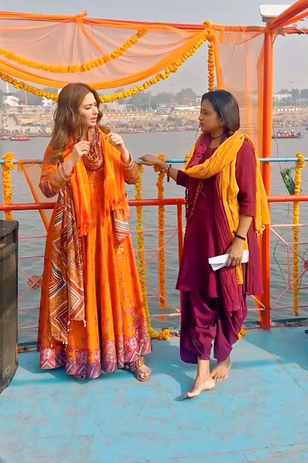 Actress Tamannaah And Anchor Suma Visuals at Maha Kumbh Mela Photos8