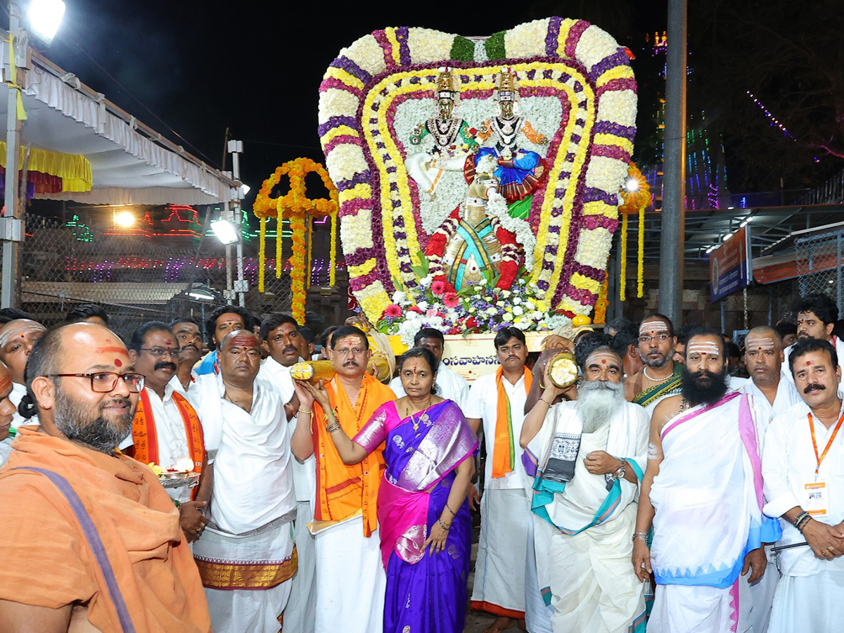 Maha Shivratri 2025 : Srisailam Brahmotsavam 2025 Photos10