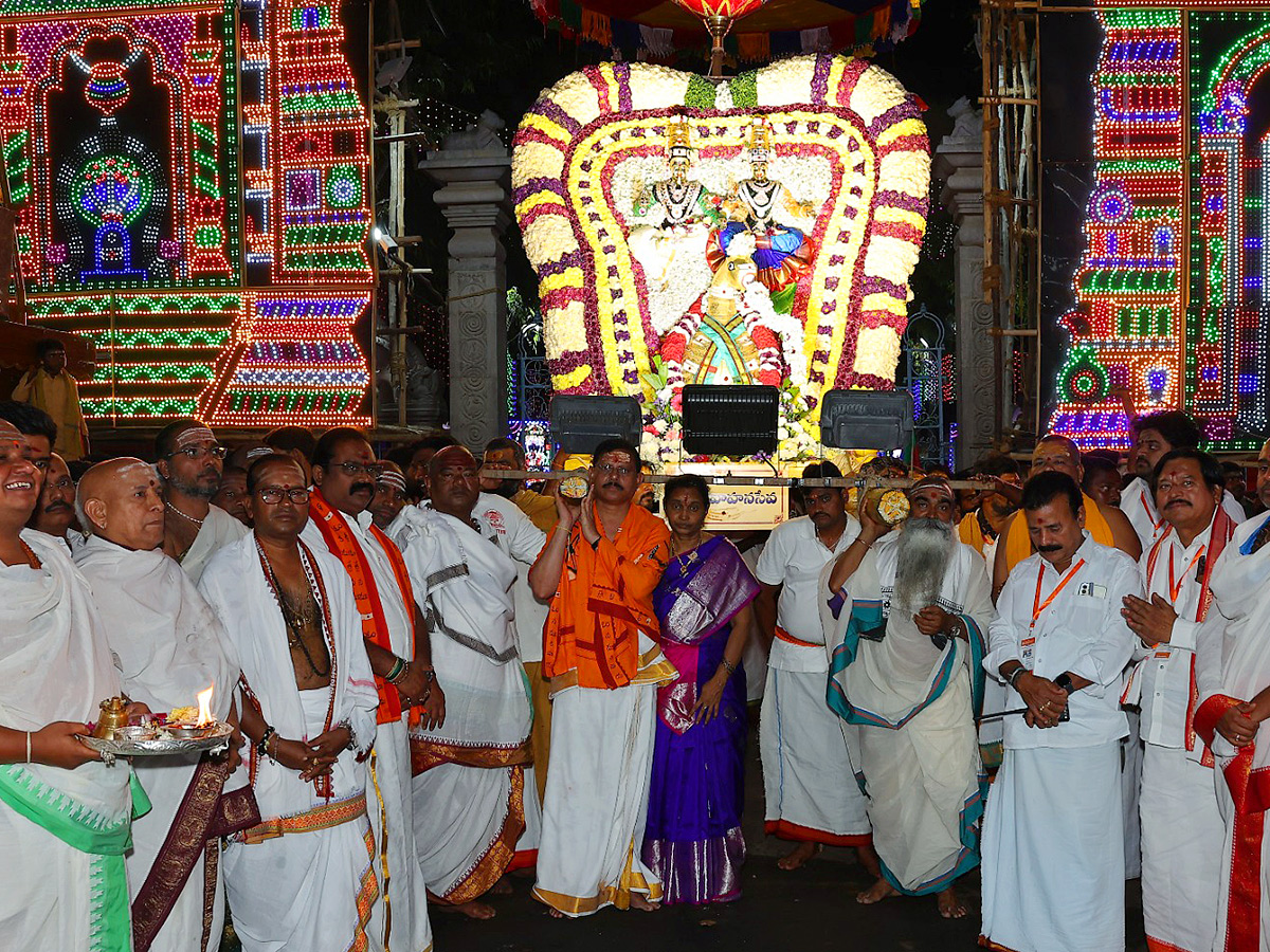 Maha Shivratri 2025 : Srisailam Brahmotsavam 2025 Photos12