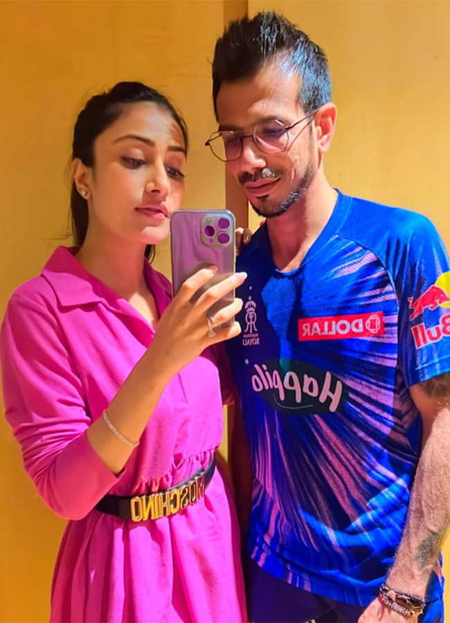 Yuzvendra Chahal and Dhanashree Verma On Trending Photos12