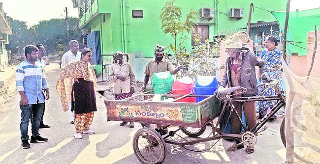 పల్లెలను పరిశుభ్రంగా  ఉంచుదాం 1