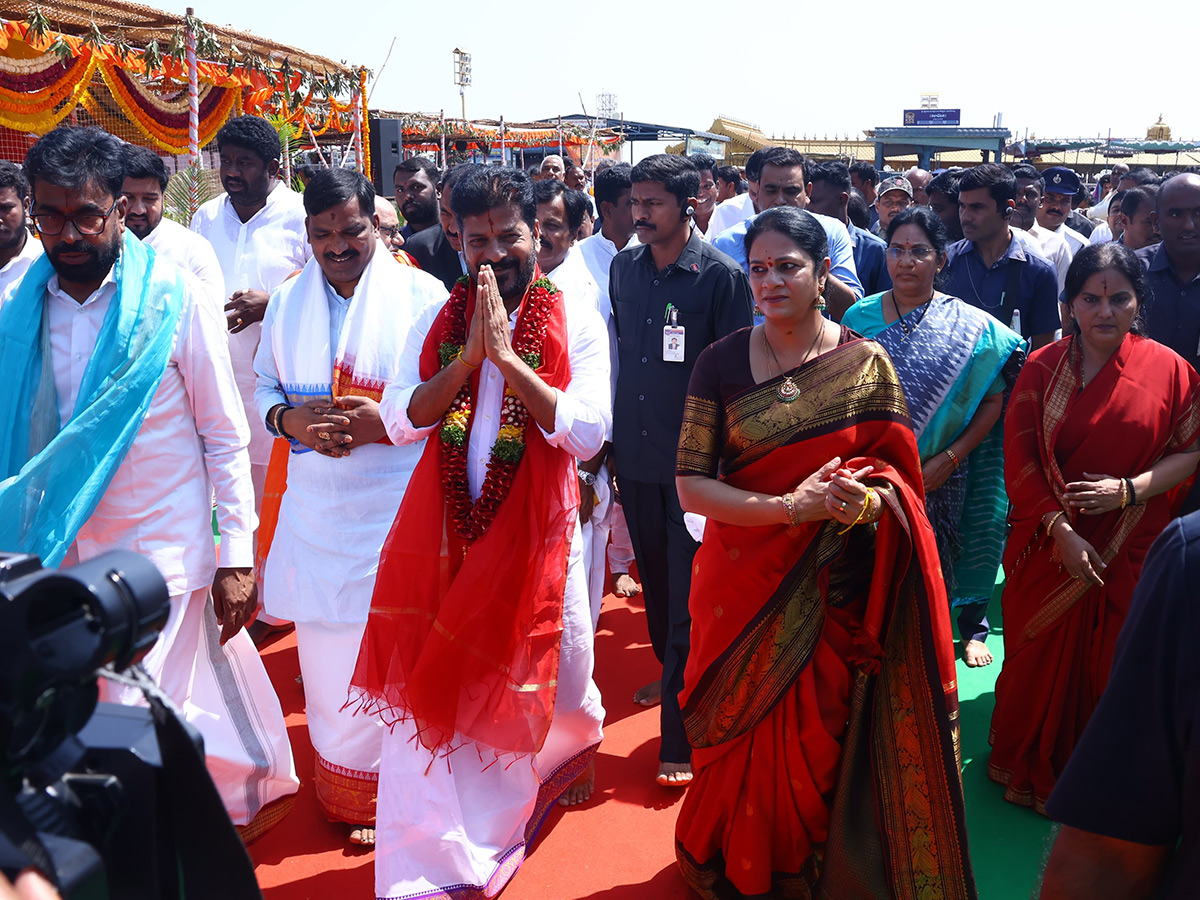 CM Revanth Reddy Inaugurates Yadadri Golden Vimana Gopuram: Photos9