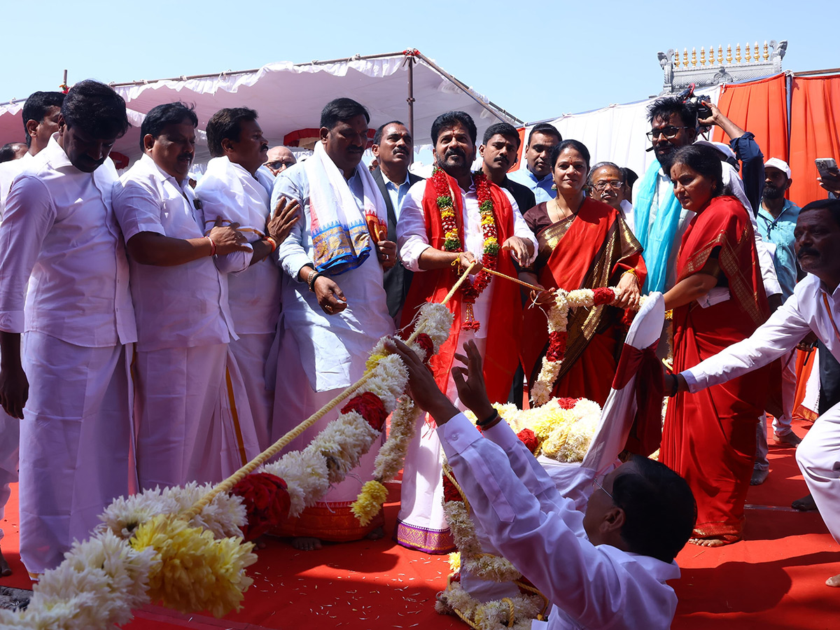 CM Revanth Reddy Inaugurates Yadadri Golden Vimana Gopuram: Photos19