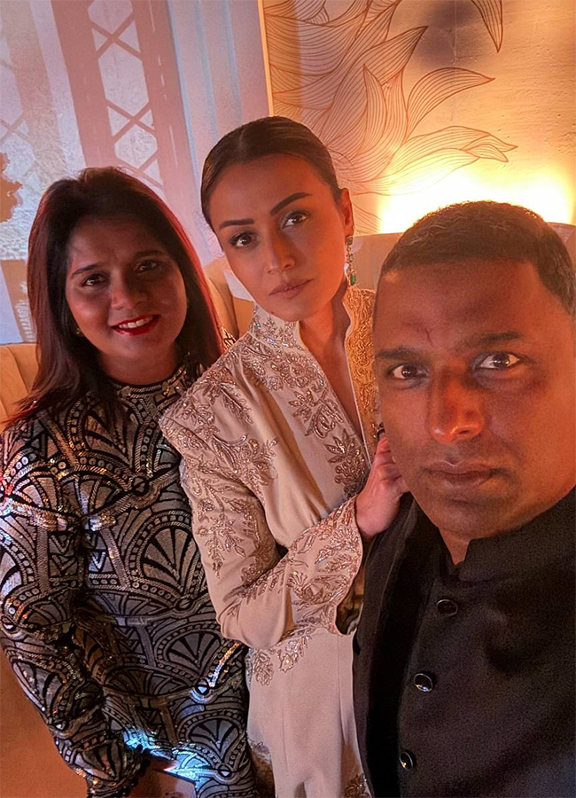 Jr NTR, Lakshmi Pranathi and Namrata Shirodkar shine in Dubai Photos14