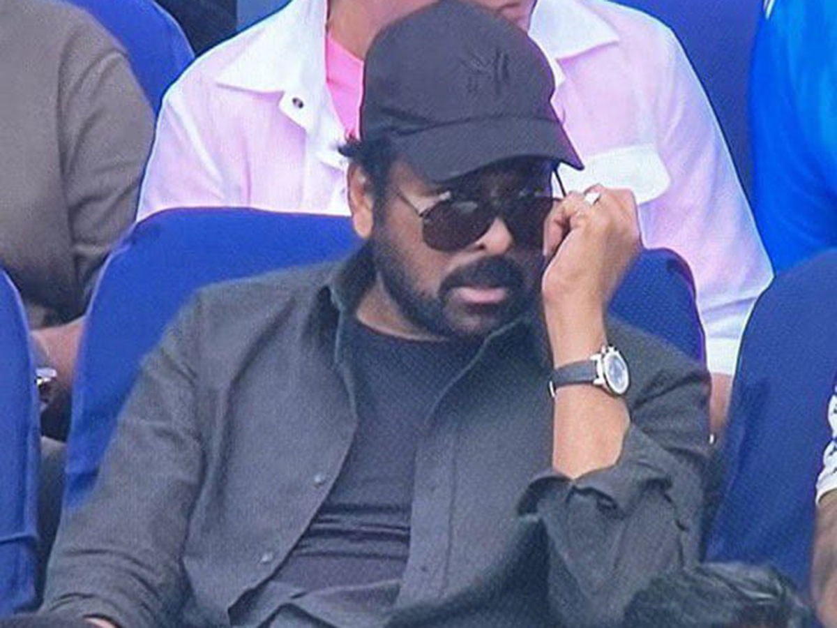 megastar chiranjeevi at india vs pakistan match10