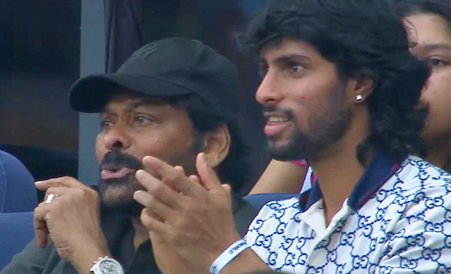 megastar chiranjeevi at india vs pakistan match13