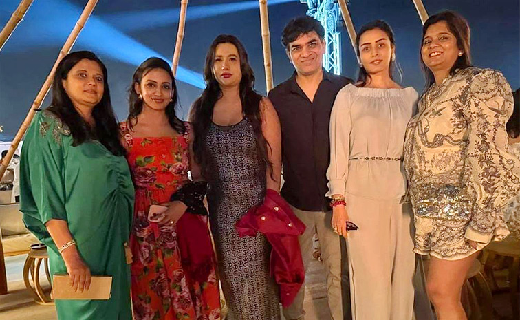 Namrata Shirodkar References RRR while posting pics with Ram Charan, Jr NTR from wedding in Abu Dhabi Photos11