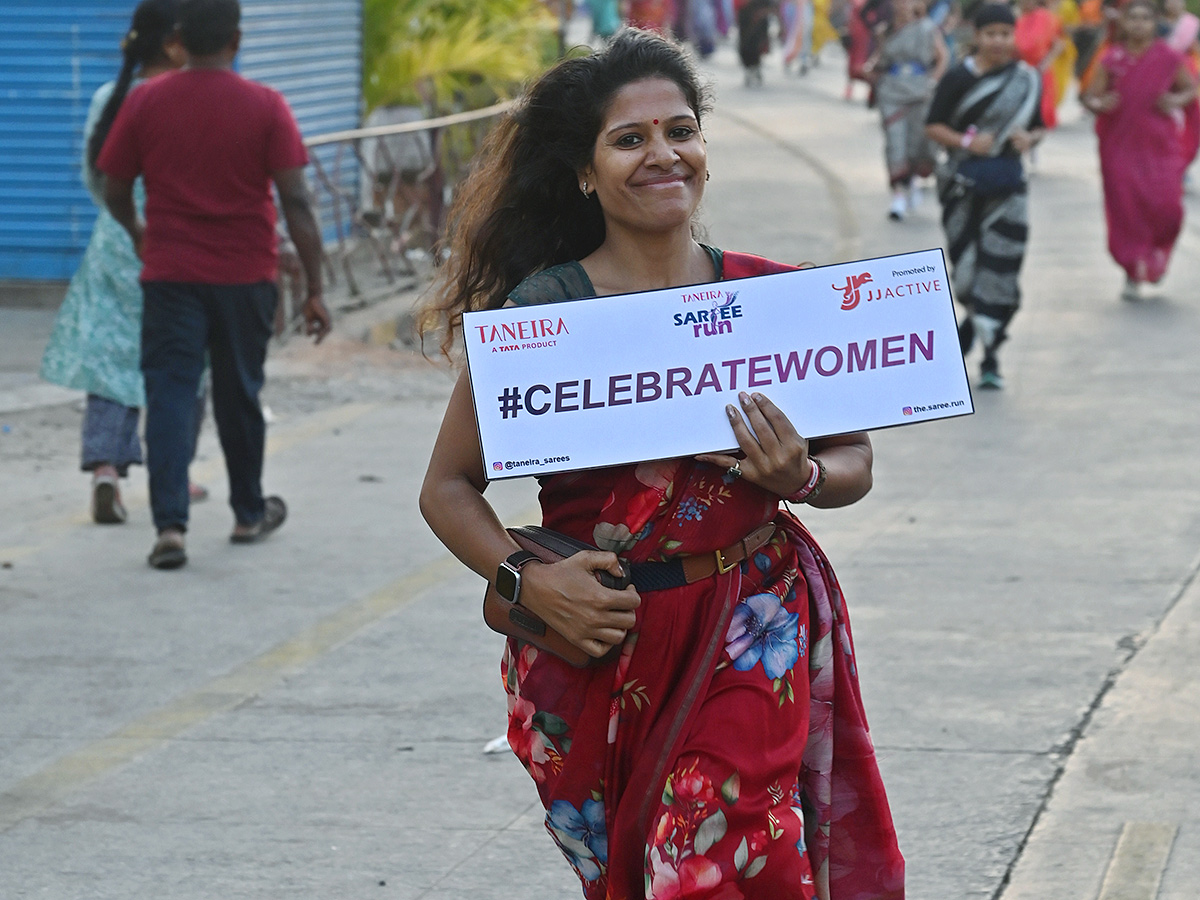 Taneira Saree Run Hyderabad 2025 Photos14