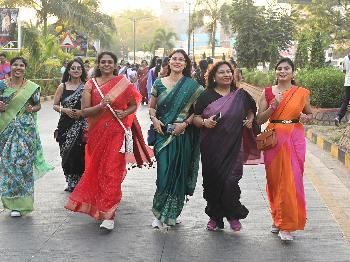 Taneira Saree Run Hyderabad 2025 Photos21