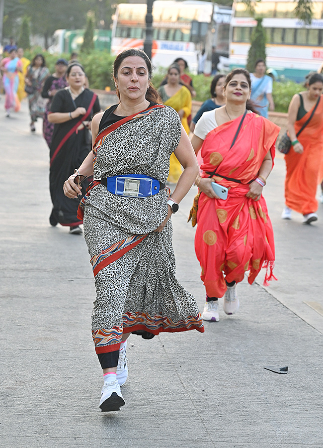 Taneira Saree Run Hyderabad 2025 Photos27