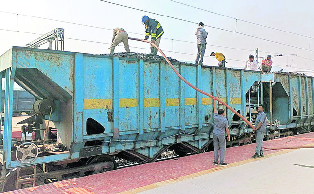 భోజనం పరిశీలన 2