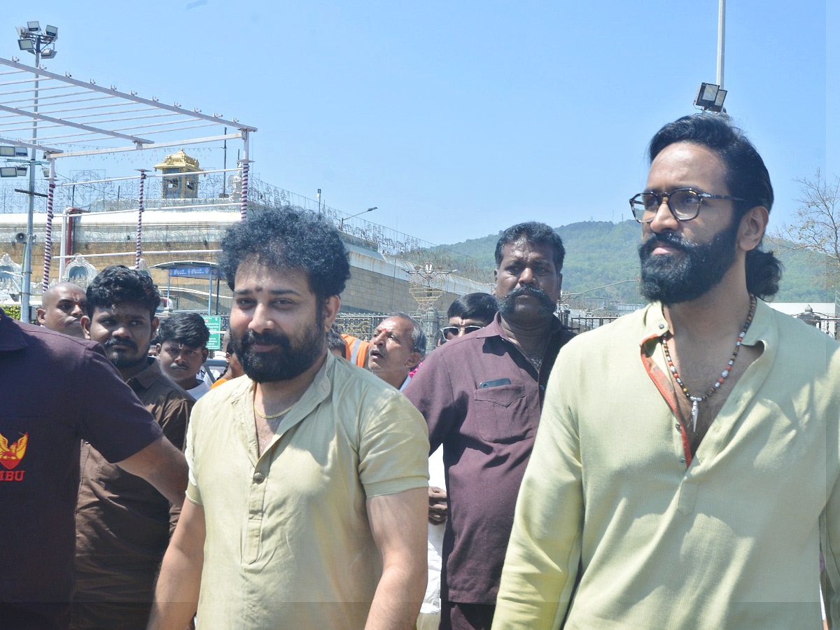 Manchu Vishnu And Siva Balaji Visits Tirumala Photos14