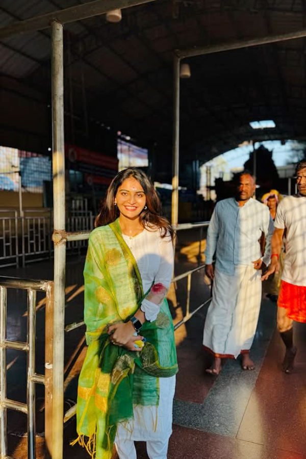 Ananya Nagalla Devotees To Lord Shiva At Srisailam Temple5