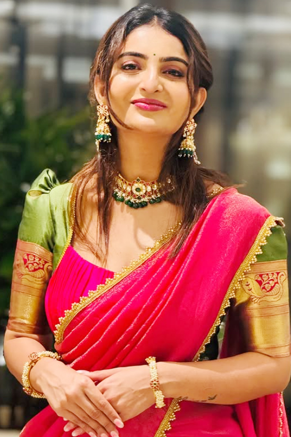 Ananya Nagalla Devotees To Lord Shiva At Srisailam Temple8