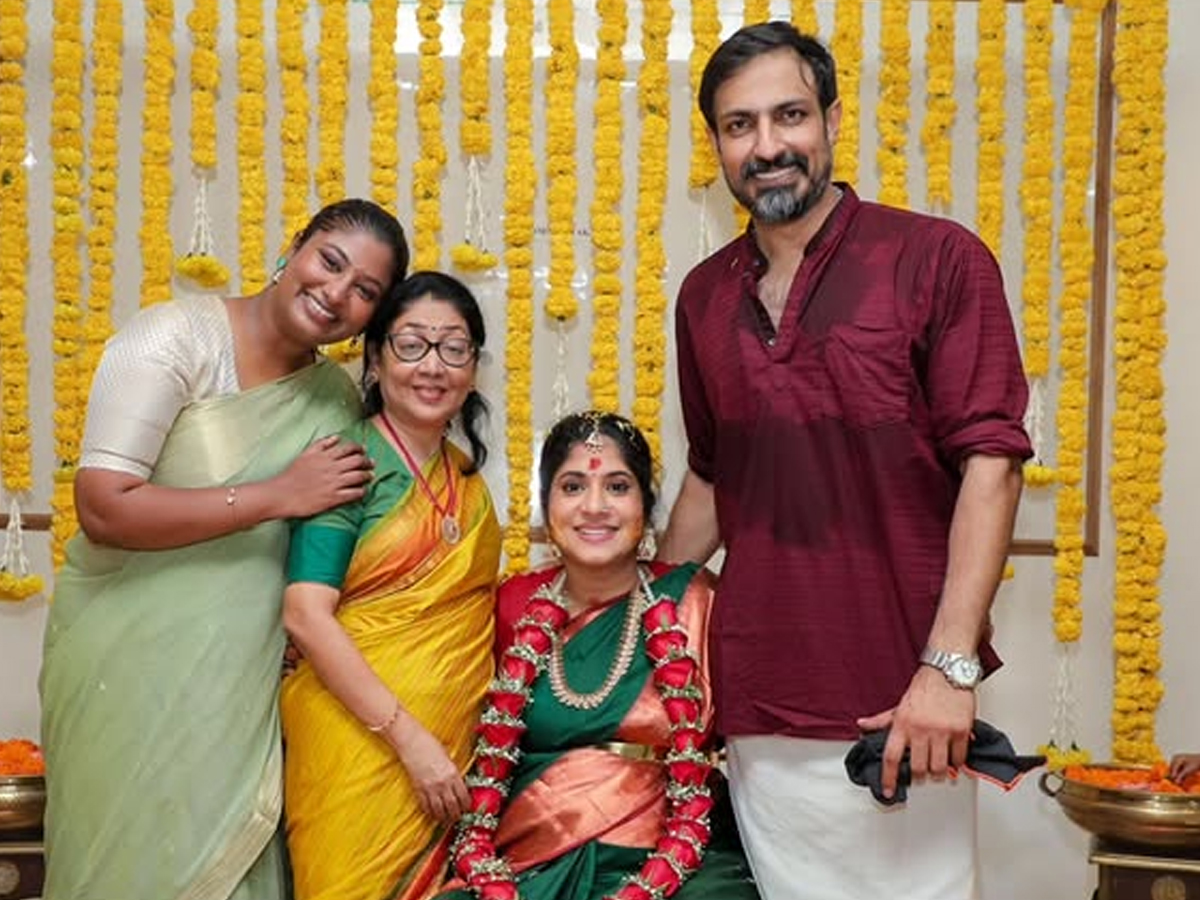 Harish Uthaman Wife Chinnu Kuruvila Baby Shower Pics10